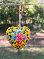 Corazones papel mache India