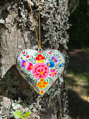 Corazones papel maché 3D