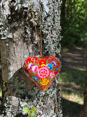 Corazones papel maché 3D